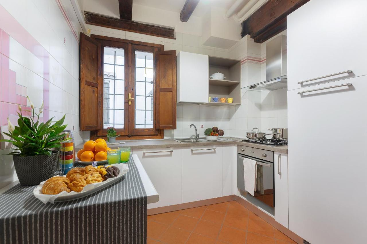 Center Ztl Lovely Apartment Ferrara Ngoại thất bức ảnh